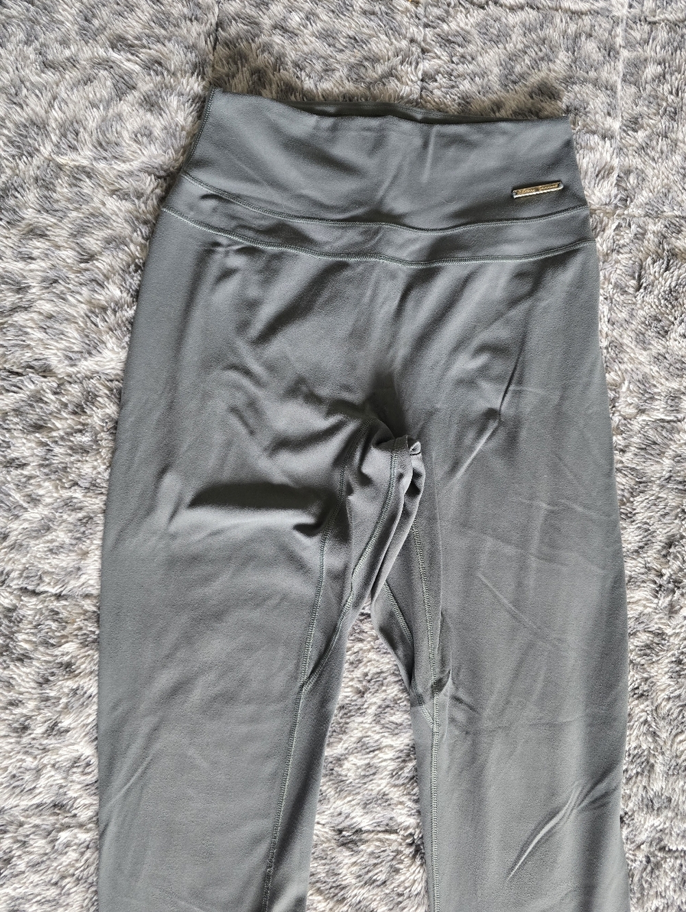 whitney simmons gymshark grey-green leggings